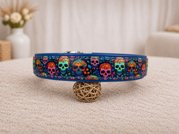 Biothane Leder Motiv Halsband "Skulls"